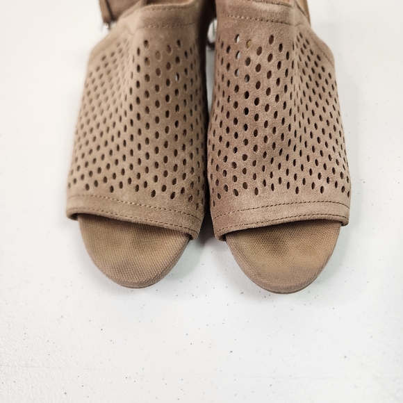 Franco Sarto Mandi 2 Beige Suede Leather Open Toe Heel Slingback Shoes Size 7.5 - Picture 10 of 11